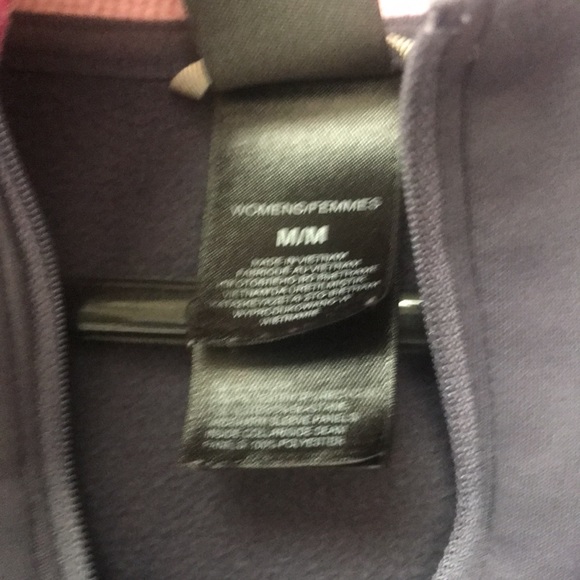 THE NORTH FACE WOMEN'S GRAY/PINK PULLOVER - Picture 3 of 5